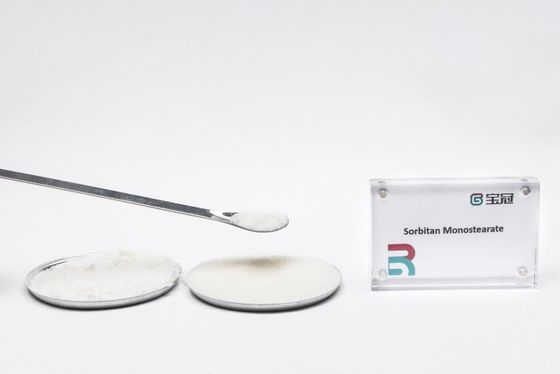 Un buen precio. Monostearato de sorbitano o estearato de sorbida C24H46O6 valor HLB 4.7 color amarillo claro granulado sólido estabilizador lubricante ablandador en línea